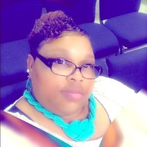 Meet your Posher, Krisha